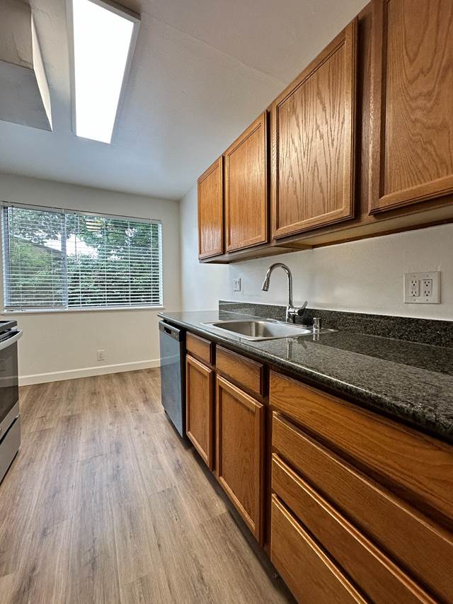 1-bedroom apartment at The Chase Apartment Homes in Oakland, CA